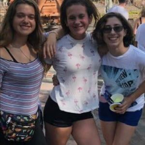 Meet your Posher, Ava